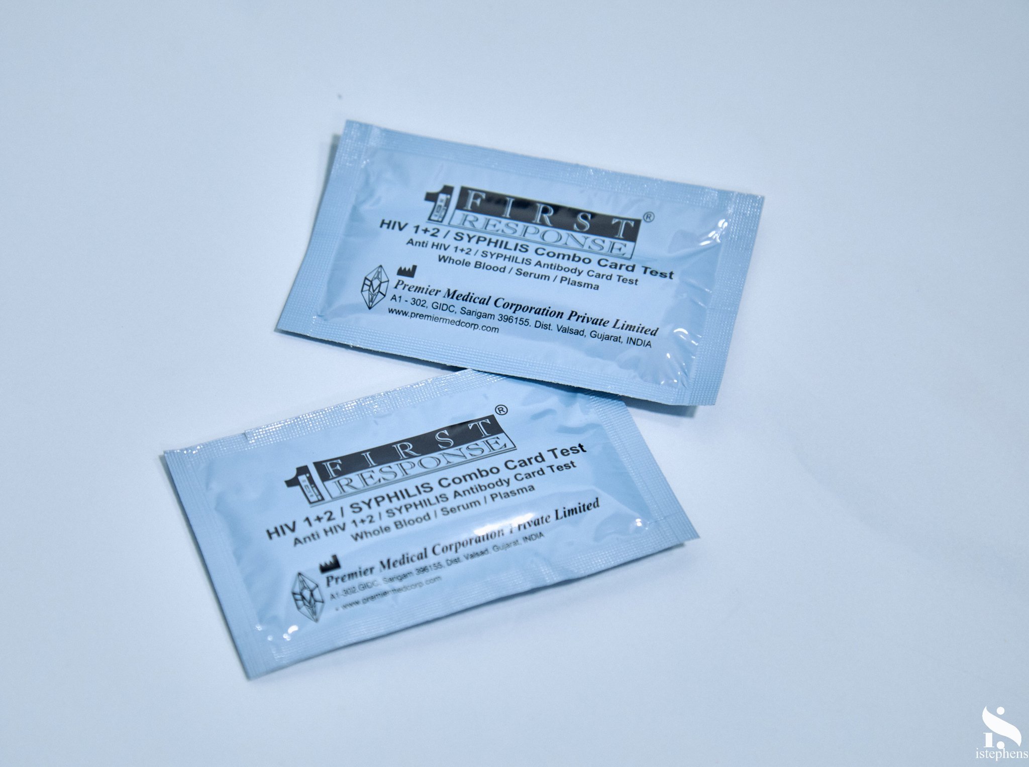 Picture of HIV 1+2 and Syphillis combo Test Kit